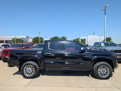 New 2026 Toyota Tacoma Limited AWD/4WD image 3