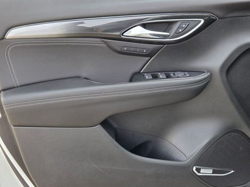 Used 2025 Buick Envision Preferred image 25