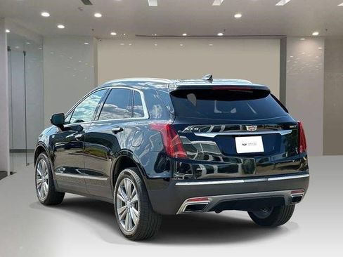 Certified 2023 Cadillac XT5 Premium Luxury AWD/4WD image 3