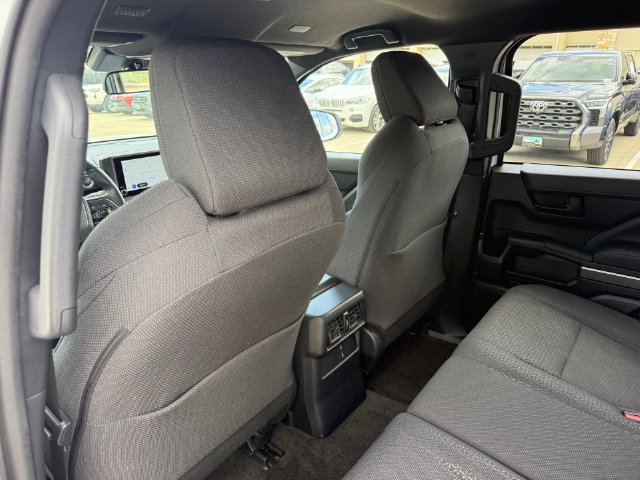 Used 2026 Toyota 4Runner SR5 AWD/4WD image 25