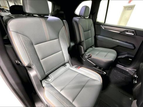 New 2026 GMC Acadia AT4 w/ LPO, Floor Liner Package image 9
