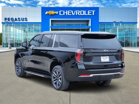 New 2026 Chevrolet Suburban LS w/ LS Custom Edition AWD/4WD image 5