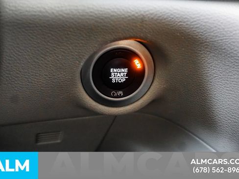 Used 2023 Chrysler Voyager LX FWD image 28