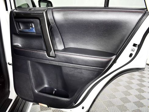 Used 2016 Toyota 4Runner TRD Pro image 44