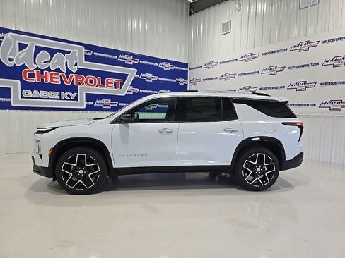 New 2026 Chevrolet Traverse High Country FWD image 5