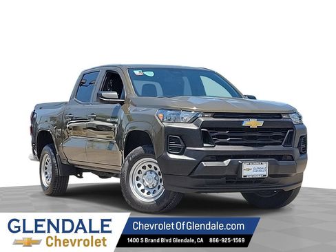 Certified 2023 Chevrolet Colorado W/T RWD image 1