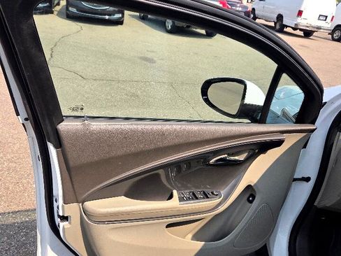 Used 2015 Chevrolet Volt image 10