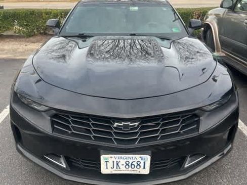 Used 2021 Chevrolet Camaro LT w/ RS Package image 13