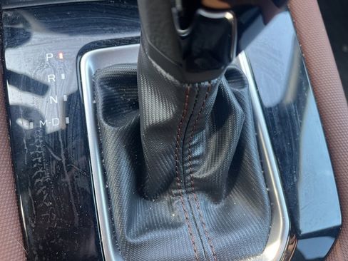 Used 2025 Subaru Forester Touring image 17