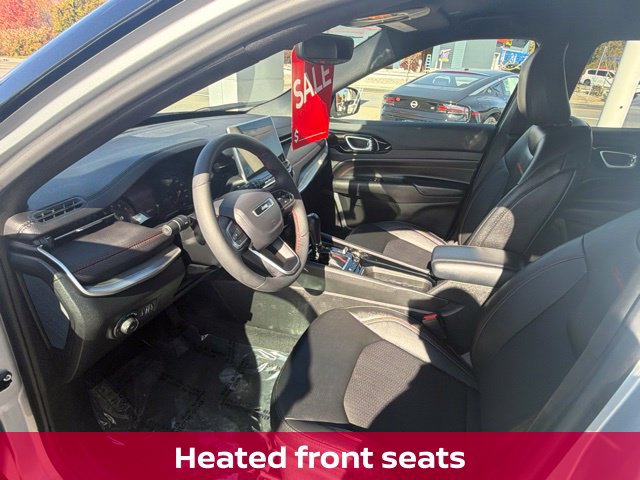 Used 2026 Jeep Compass Trailhawk AWD/4WD image 13