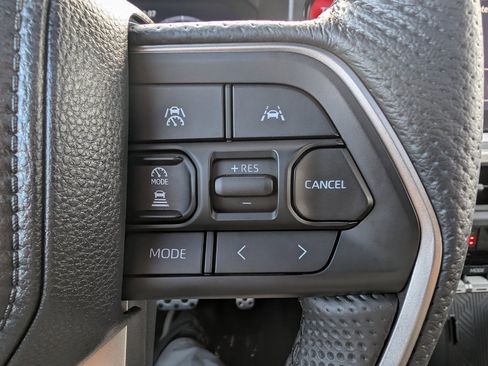 Used 2024 Toyota Tacoma TRD Off-Road image 30