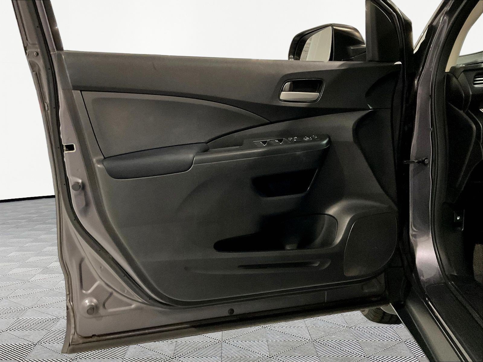 Used 2016 Honda CR-V LX image 20