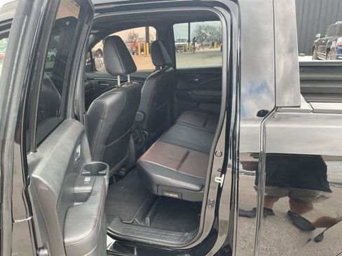 Used 2018 Honda Ridgeline Black Edition image 10