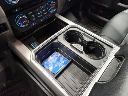 Used 2017 Ford F350 Lariat w/ Chrome Package image 26