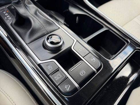 Used 2022 Kia Sorento SX FWD image 27