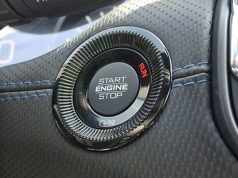 New 2026 Jeep Compass Limited image 14