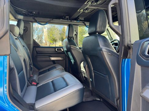 Used 2023 Ford Bronco Outer Banks image 21