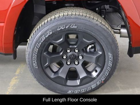 New 2026 RAM 1500 4x4 Crew Cab image 42