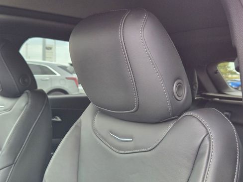 Certified 2023 Cadillac XT4 Premium Luxury w/ Enhanced Visibility Package image 12