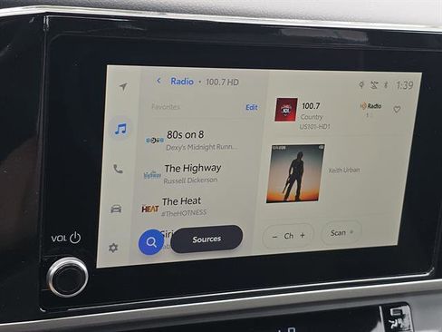 Certified 2025 Toyota Camry SE image 19