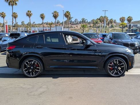 Certified 2024 BMW X4 M40i w/ Premium Package AWD/4WD image 3
