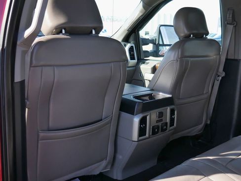 Used 2019 Ford F150 Lariat w/ Equipment Group 502A Luxury image 33