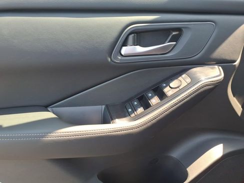 New 2026 Nissan Rogue SV w/ Cold Weather Package FWD image 13