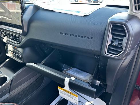 New 2025 Ford Bronco Sport Outer Banks w/ Topo Graphic Package image 41