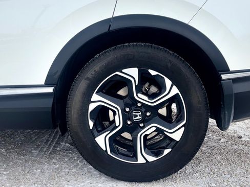 Used 2018 Honda CR-V Touring image 14