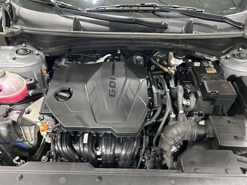 Used 2025 Kia Sportage LX image 28