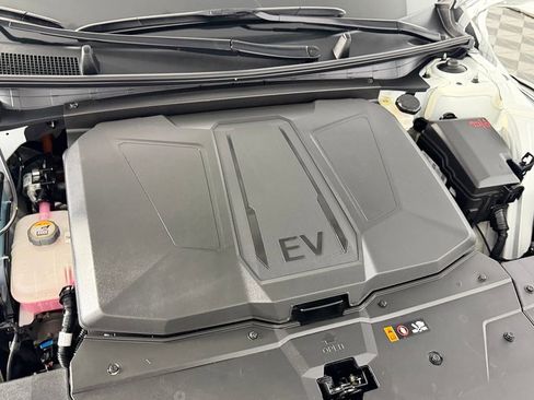 Used 2025 Hyundai Ioniq 5 Limited RWD image 35