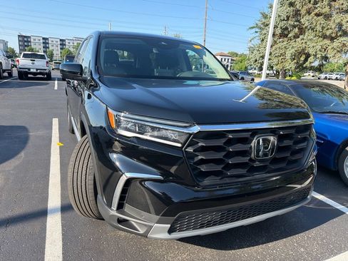 Used 2023 Honda Pilot EX-L image 5