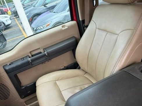Used 2015 Ford F450 Lariat w/ Lariat Interior Package AWD/4WD image 4