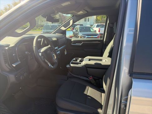 New 2026 Chevrolet Silverado 2500 High Country w/ High Country Premium Package AWD/4WD image 10