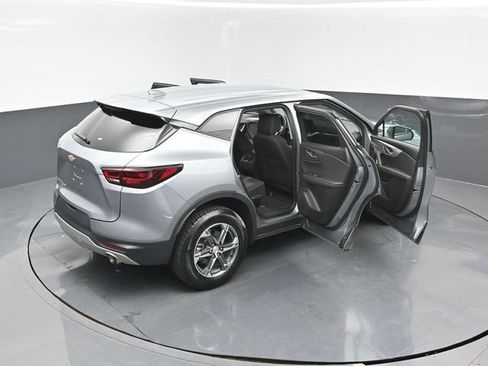 Used 2025 Chevrolet Blazer LT AWD/4WD image 27