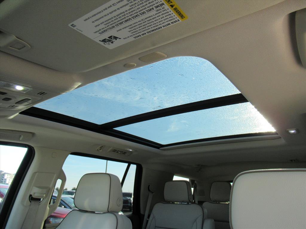 Used 2021 GMC Yukon Denali AWD/4WD image 25