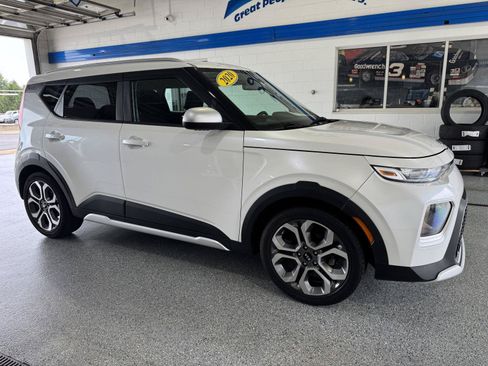 Used 2020 Kia Soul X-Line FWD image 12