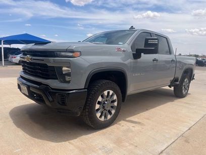 Used 2024 Chevrolet Silverado 2500 Custom w/ Custom Value Package