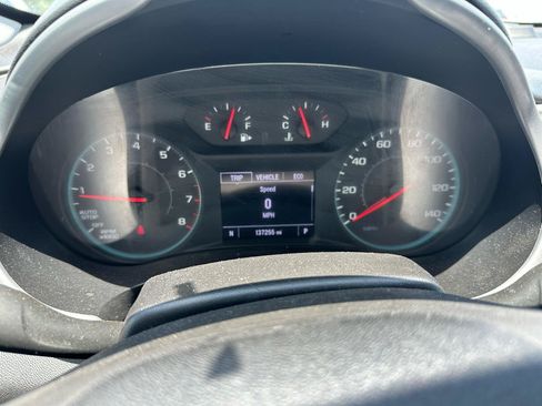 Used 2023 Chevrolet Malibu LS FWD image 19