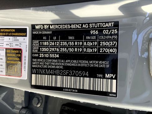 Certified 2025 Mercedes-Benz GLC 300 4MATIC image 24
