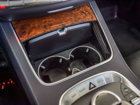 Used 2015 Mercedes-Benz S 550 Sedan image 38