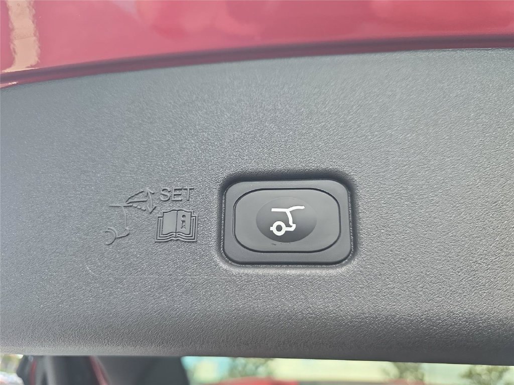 New 2026 Lincoln Nautilus Premier AWD/4WD image 24