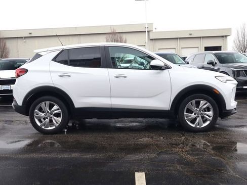 Used 2025 Buick Encore GX Preferred image 4