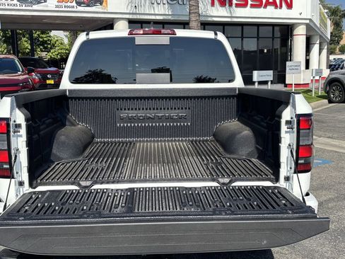 New 2026 Nissan Frontier SV w/ All-Weather Content Package image 12