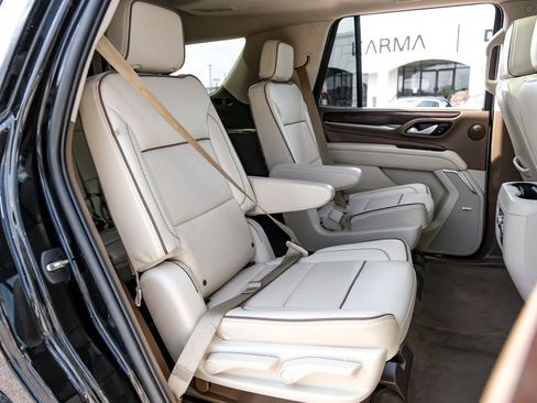 Used 2022 GMC Yukon Denali AWD/4WD image 41