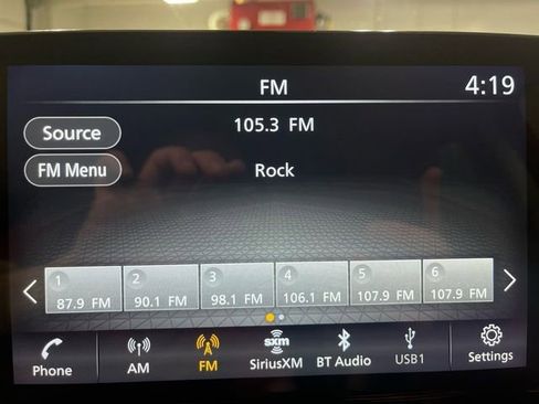 Used 2023 Nissan Pathfinder Platinum AWD/4WD image 16