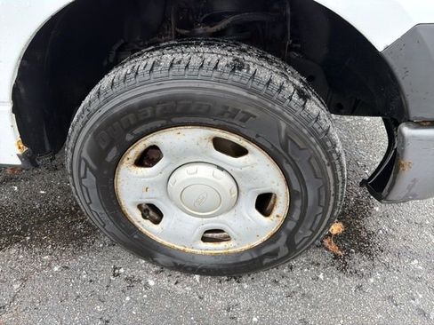 Used 2009 Ford F150 XL image 4