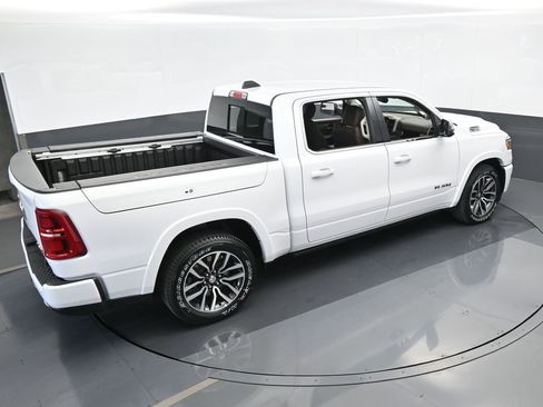 New 2025 RAM 1500 Limited image 40