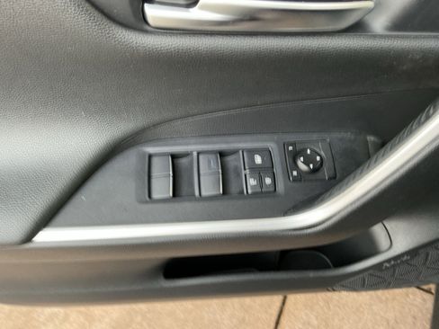 Used 2020 Toyota RAV4 XSE image 15