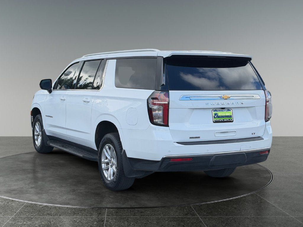 Used 2021 Chevrolet Suburban LT AWD/4WD image 8